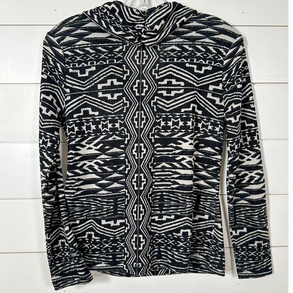 Chico's Women's Cowl Neck Aztec Print Knit Long Sleeve Top Black White Small - Picture 10 of 10
